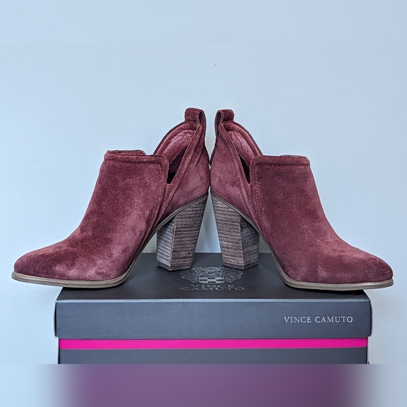 Vince Camuto Francia suede booties 8.5M - Picture 3 of 3